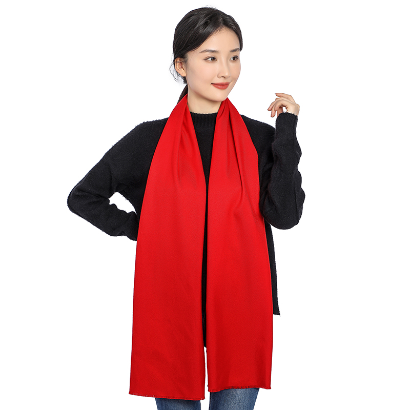 震惊！忻州高品质红色羊毛围巾竟能定制印 logo，太实用啦！