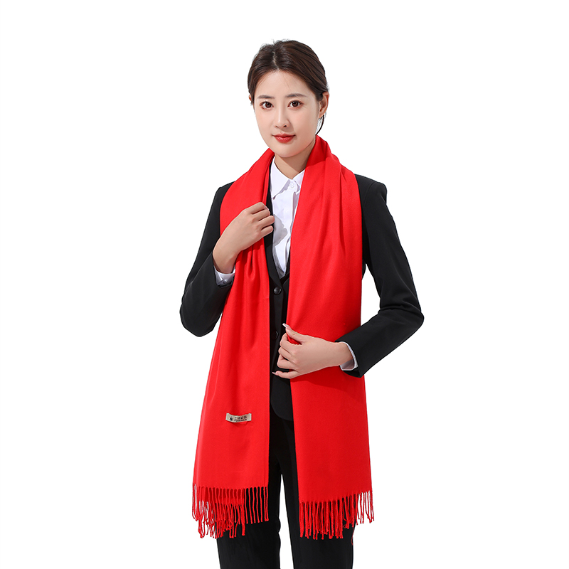 震惊!江苏围巾刺绣订制竟能让你的围巾瞬间高级感爆棚!